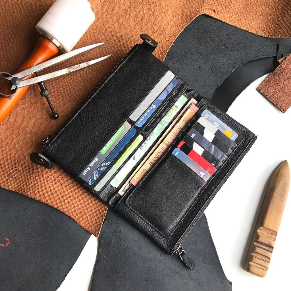 L25 Unisex Clutch Wallet L'atelier du Cuir