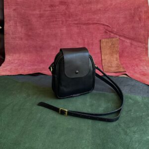 L-82 Leather Crossbag