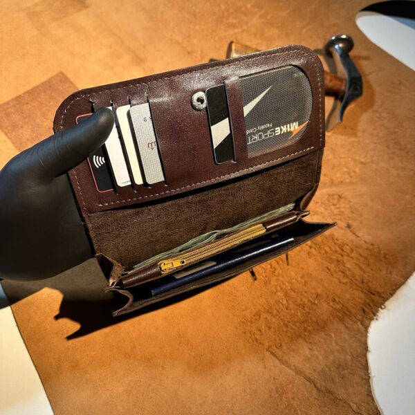 L-26 Leather Clutch Wallet - Image 23
