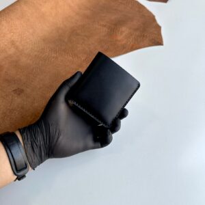L-90 Leather Wallet