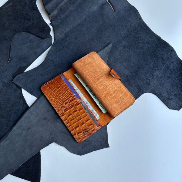 L-30 Long Leather Wallet - Image 11