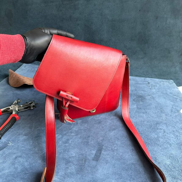 L-91 Leather Crossbag - Image 7