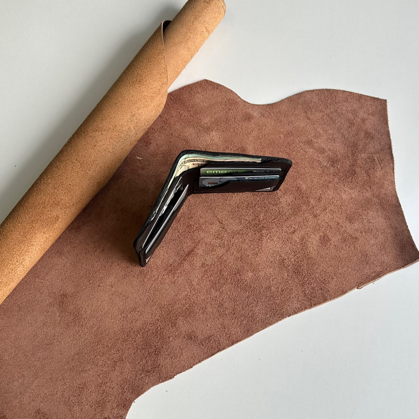 L-97 Leather Wallet - Image 5
