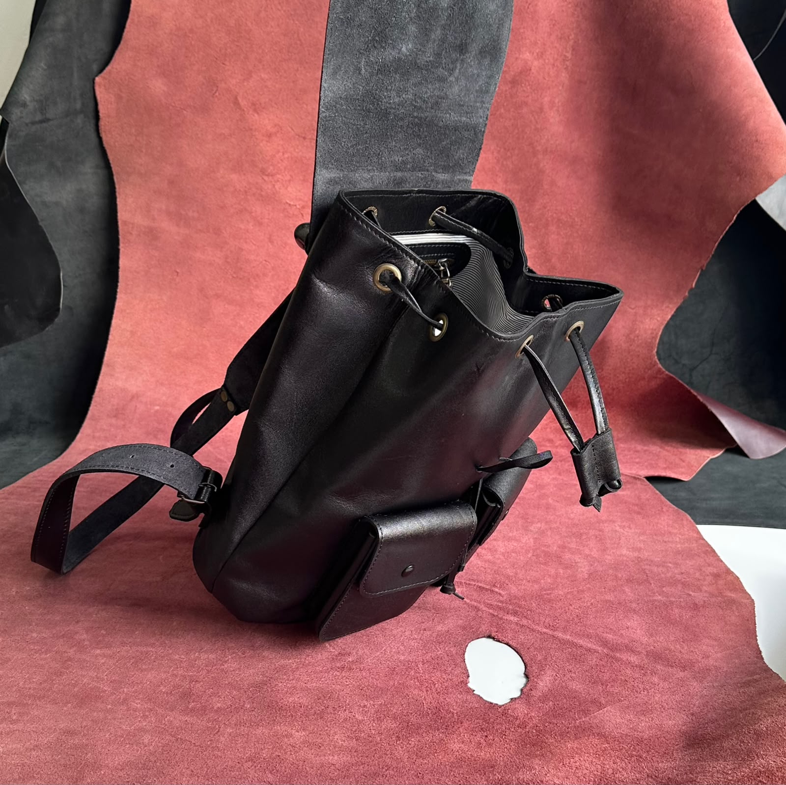 L-45 Leather Backpack - Image 16