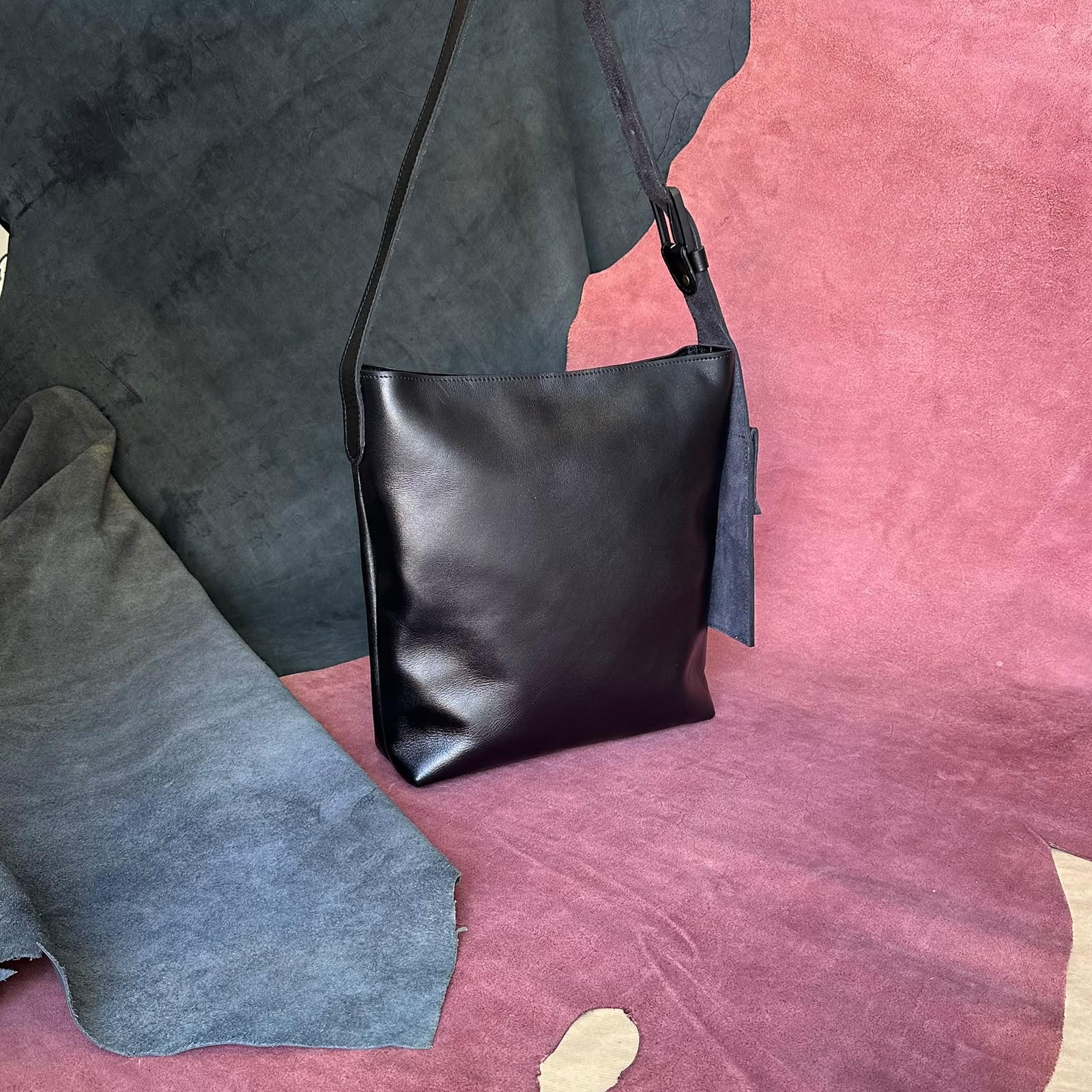 L-14 Leather Tote